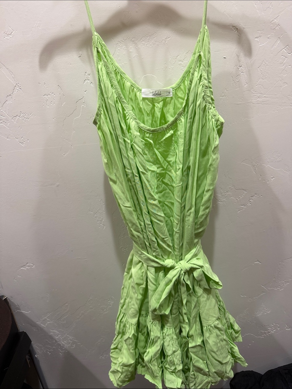 TALULAH Light Green Spaghetti-Strap Tie-Waist Mini Dress